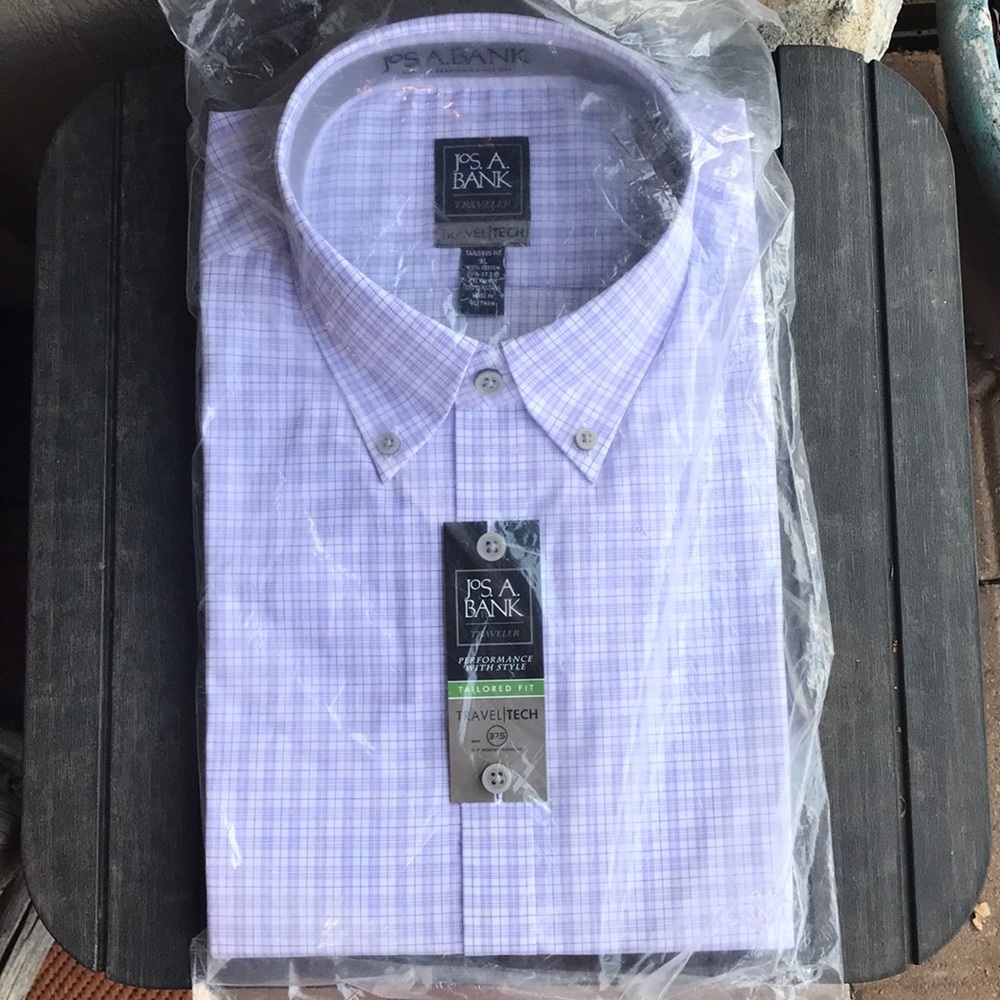 NWT Jos. A. Bank Traveler Long Sleeve Button-Down Dress Shirt